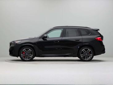 BMW IX1 EDrive20 — photo 7