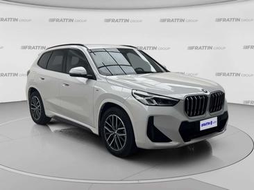 BMW X1 SDrive20d — photo 2