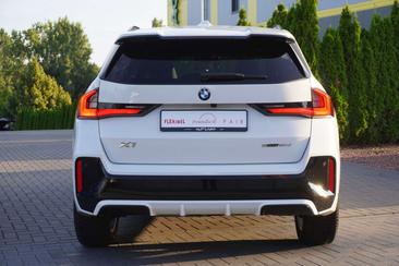 BMW X1 SDrive20d — photo 2