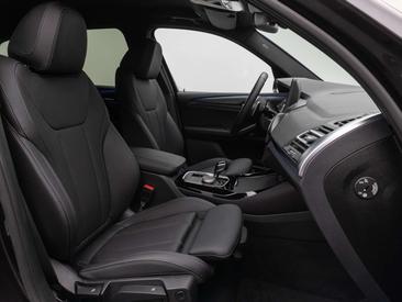BMW X3 20d XDrive — photo 35