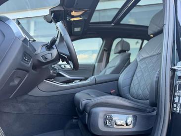 BMW X5 XDrive30d — photo 10