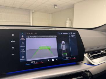 BMW X1 SDrive20d — photo 13