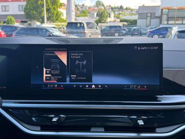 BMW X5 XDrive30d — photo 27