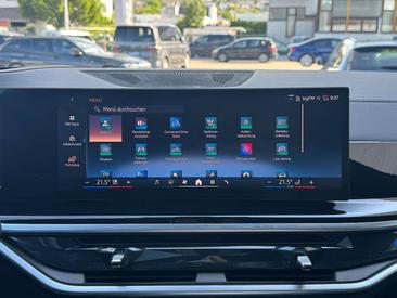 BMW X5 XDrive30d — photo 28