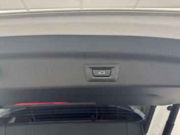BMW X1 SDrive20d — photo 19