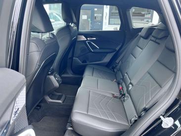 BMW X1 SDrive20i — photo 9