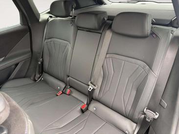 BMW iX3 — photo 13