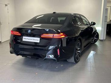 BMW Série 5 530e XDrive — photo 2