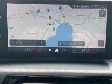 BMW IX1 EDrive20 — photo 9