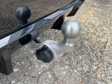 BMW IX1 EDrive20 — photo 12