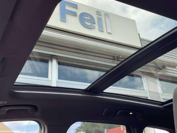BMW IX1 EDrive20 — photo 13