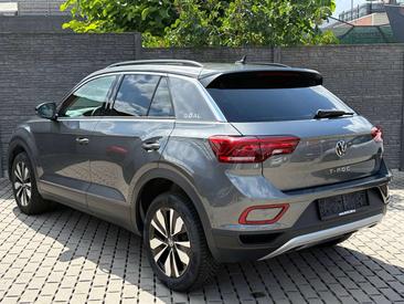 Volkswagen T-Roc 1.0 TSI — photo 21