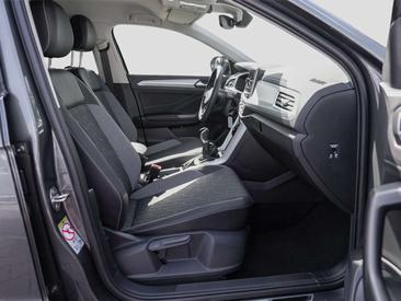 Volkswagen T-Roc 1.0 TSI — photo 6