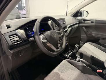 Volkswagen T-CROSS 1.0 TSI — photo 8