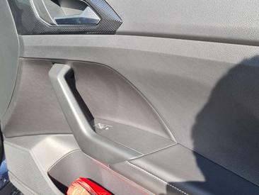 Volkswagen T-CROSS Crossover 1.0 TSI DSG — photo 13
