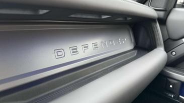 Land Rover Defender 90 P425 X Lichte Vracht Grey — photo 20