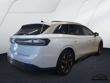 Volkswagen ID.7 Tourer Break Pro — photo 2