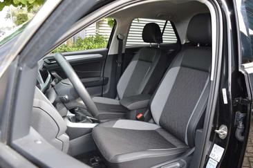Volkswagen T-Roc 1.0 TSI — photo 5