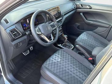 Volkswagen T-CROSS 1.5 TSI — photo 8