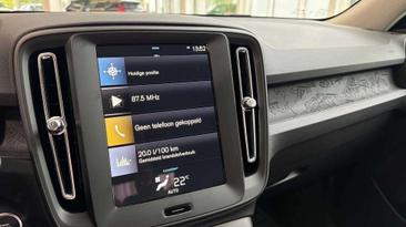 Volvo XC40 Berline T2 — photo 15