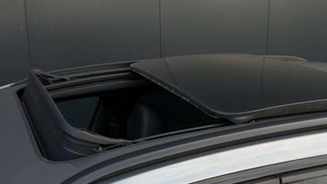 Volkswagen T-Roc 1.5 ETSI — photo 23