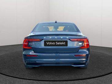Volvo S60 Berline T8 Recharge AWD — photo 6