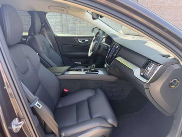 Volvo V60 Break B4 — photo 6