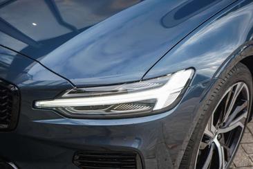 Volvo V60 Break B6 AWD — photo 4