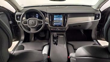Volvo S90 Berline B4 — photo 3