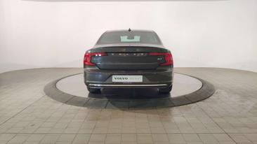 Volvo S90 Berline B4 — photo 4