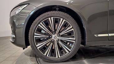 Volvo S90 Berline B4 — photo 6