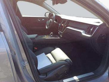 Volvo V60 Break B4 — photo 12