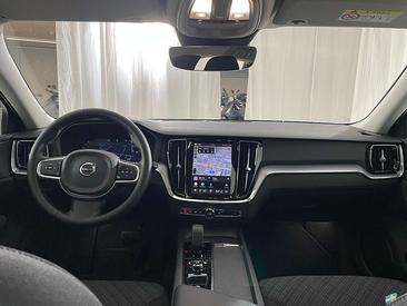 Volvo V60 Break B4 — photo 11