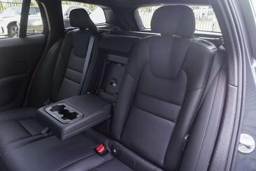 Volvo V60 Break B6 AWD — photo 14