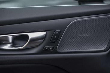 Volvo V60 Break B6 AWD — photo 15