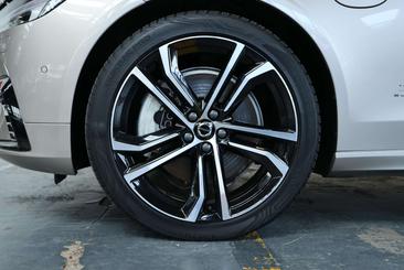 Volvo V90 Break T8 Recharge AWD — photo 7