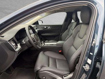 Volvo V60 Break B4 — photo 2