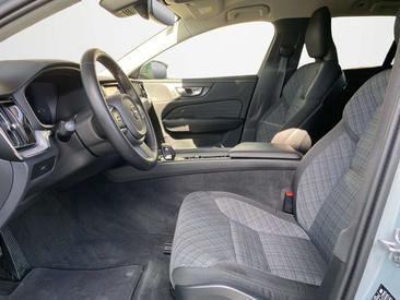 Volvo V60 Break B4 — photo 7