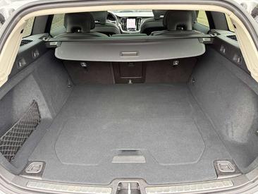 Volvo V60 Break B4 — photo 12