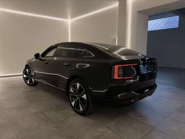 Volvo ES90 Berline Single Motor Extended Range — photo 4