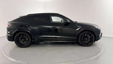 Lamborghini Urus SE — photo 5