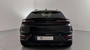 Lamborghini Urus SE — photo 6