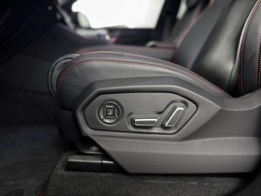 Lamborghini Urus SE — photo 13