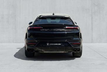 Lamborghini Urus SE — photo 4