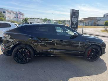 Lamborghini Urus — photo 2