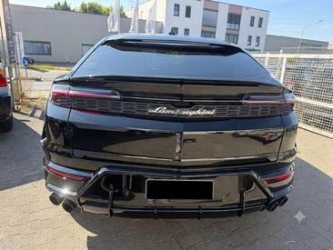 Lamborghini Urus — photo 6