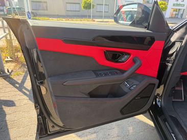 Lamborghini Urus — photo 12