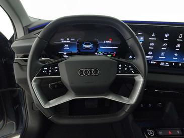 Audi Q6 E-tron S-LINE — photo 14