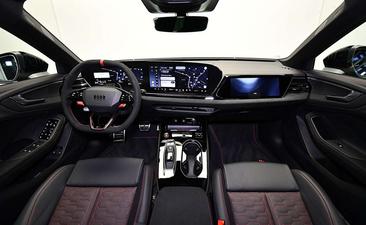 Audi RS5 — photo 11