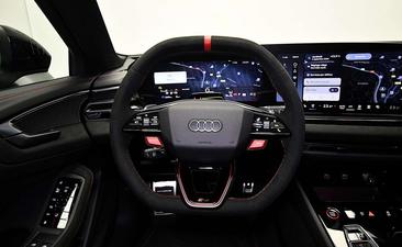 Audi RS5 — photo 12